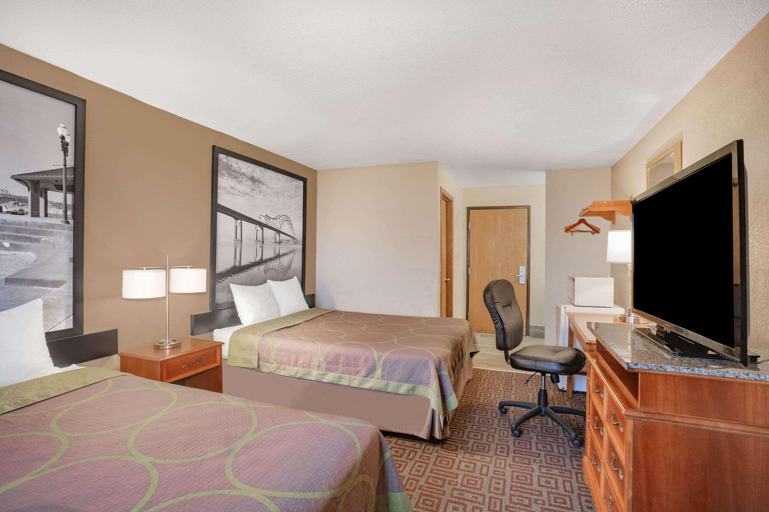 Super 8 By Wyndham Fort Madison Buitenkant foto