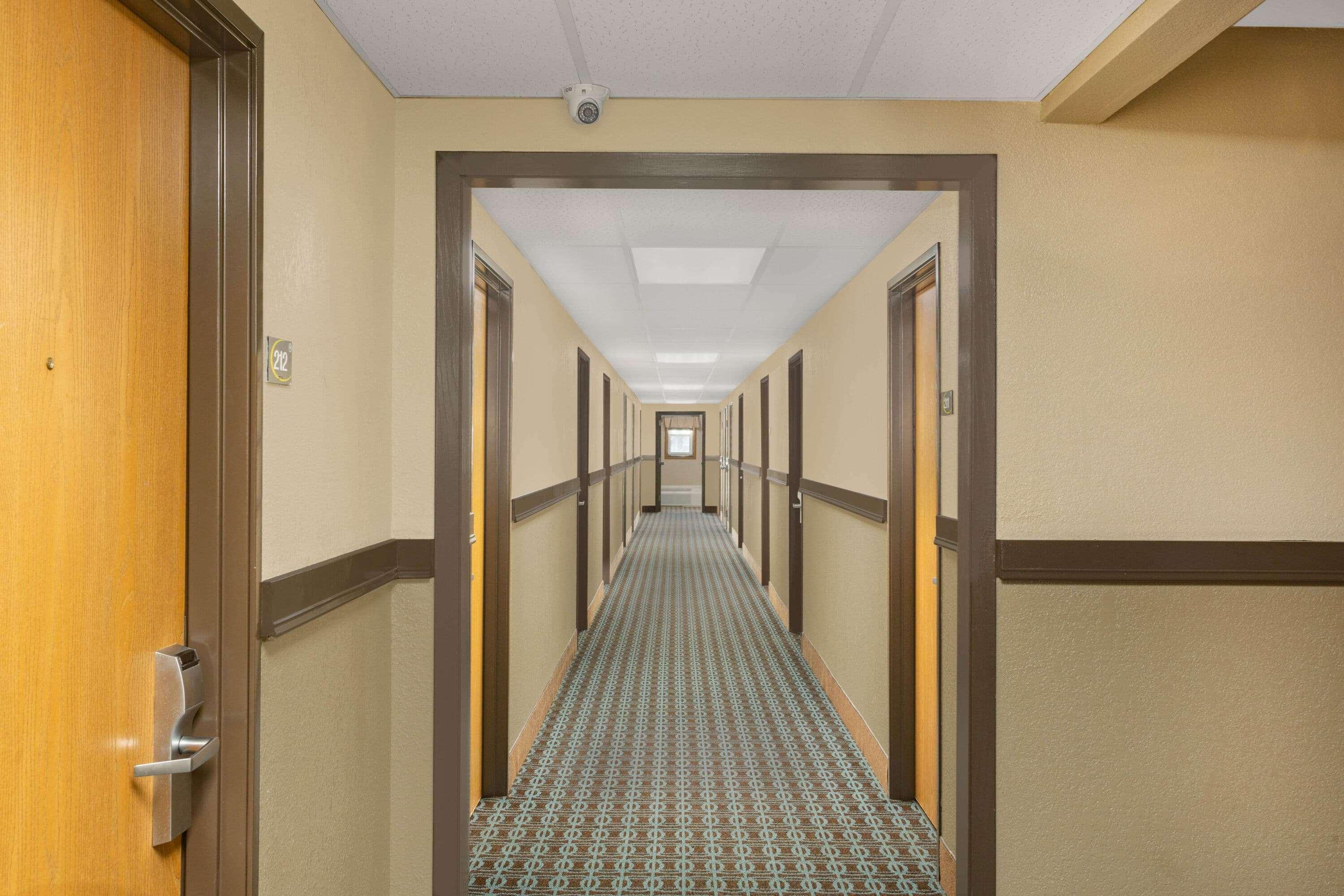 Super 8 By Wyndham Fort Madison Buitenkant foto